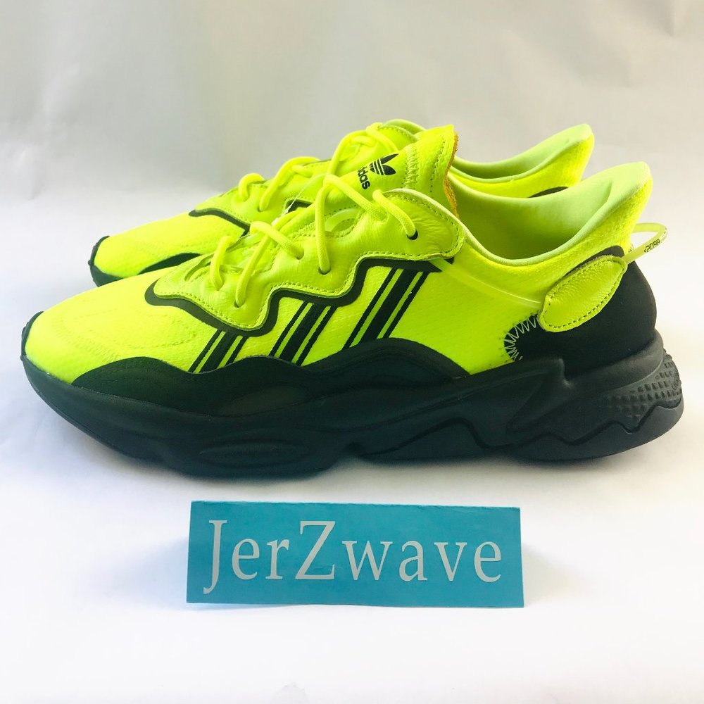 Adidas Ozweego Yellow & Black Men's Size 9.5 - Picture 1 of 8